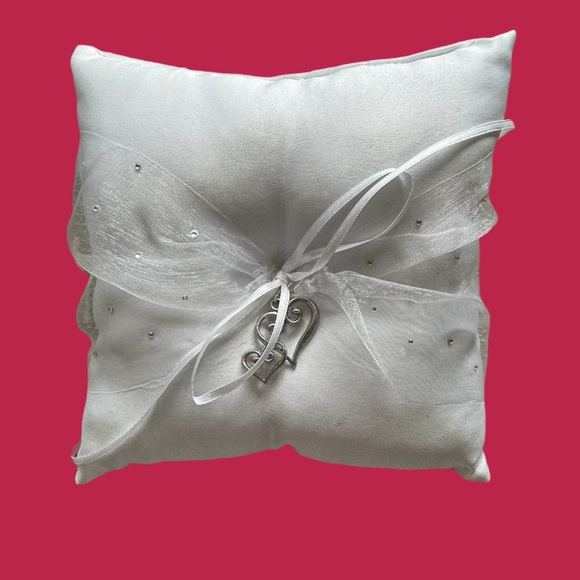 Ring Bearer Pillow - Picture 2 of 4